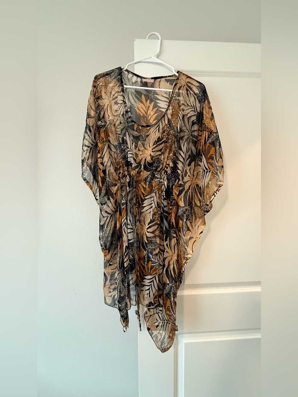 Sheer Floral Leaf Print Kimono Top - Black & Tan